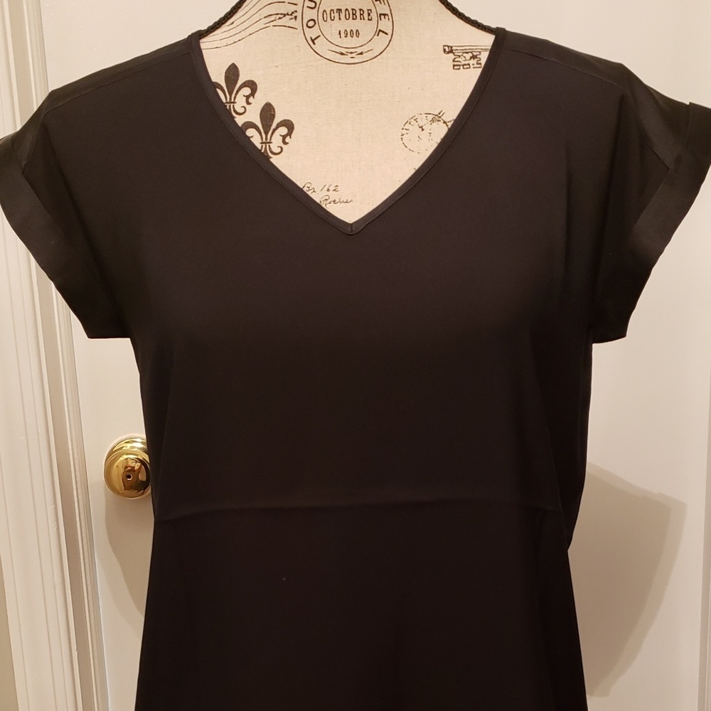 Express Woman's black short sleeve Blouse